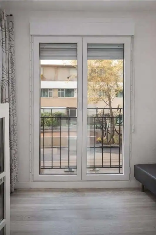 Ventana abatible en Vallecas - Después de la instalación